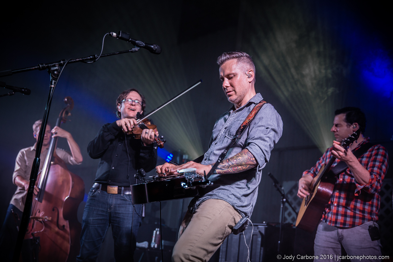 The Infamous Stringdusters Lime Kiln Theater 06.05.2016