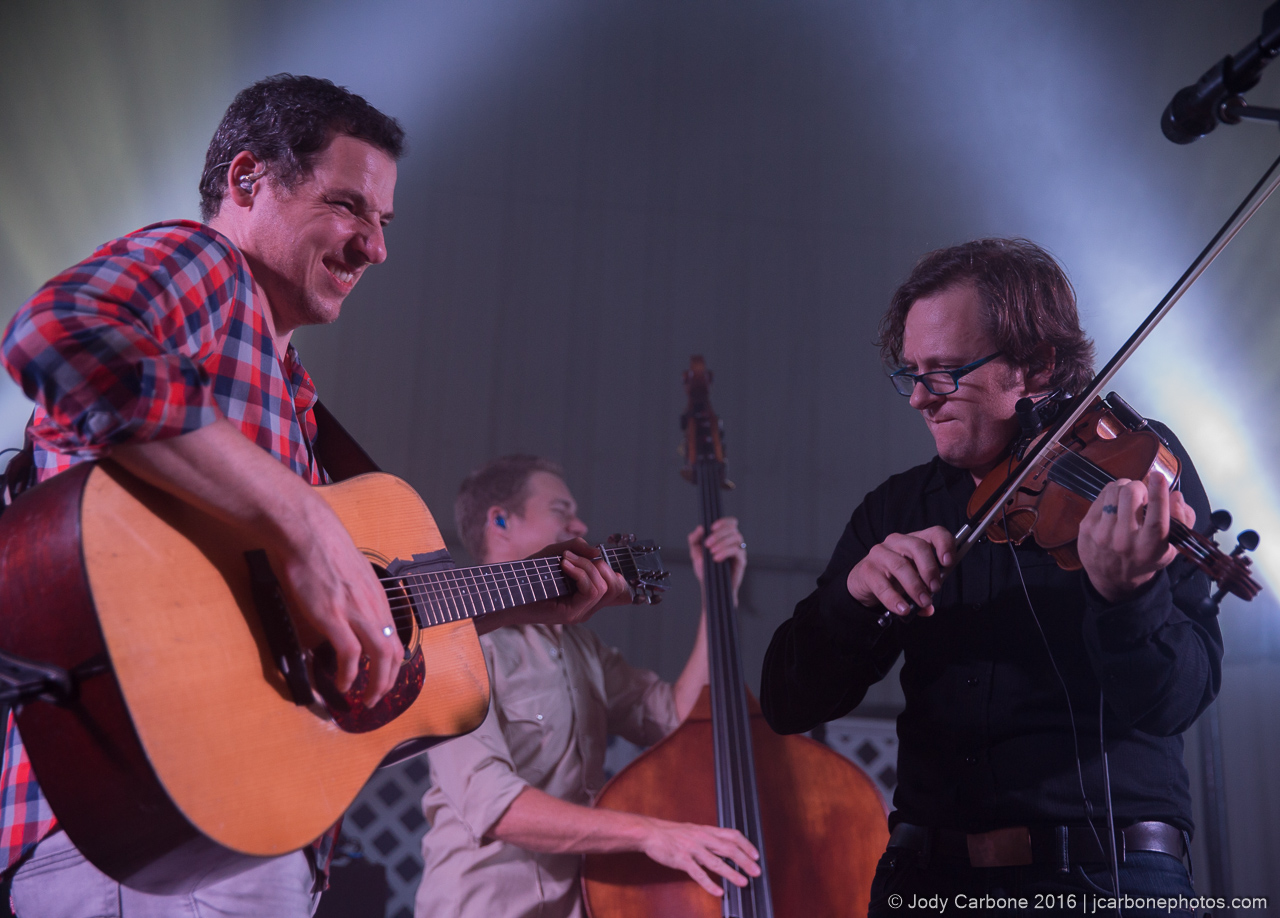 The Infamous Stringdusters Lime Kiln Theater 06.05.2016